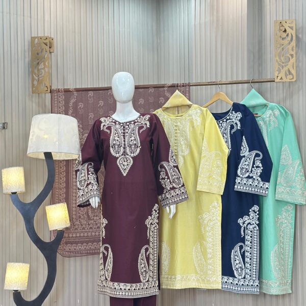 Elegant Embroidered Summer Lawn 3PC Suit